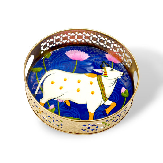 KUVI Metal Enamel Round Tray Set of 2 Cow Pichwai Trays (Sizes: 8" and 10") - Ideal for Home Decor, Wedding Gifts, Diwali Gifts, and Multiuse